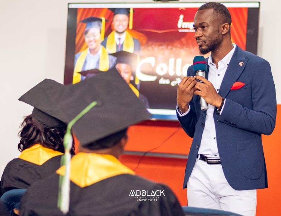 Auteur et son livre